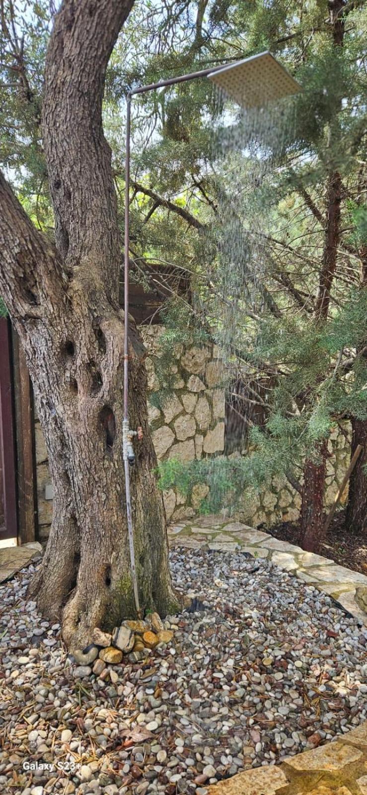 Mavres Luxury Loft Daire Ágios Matthaíos Dış mekan fotoğraf